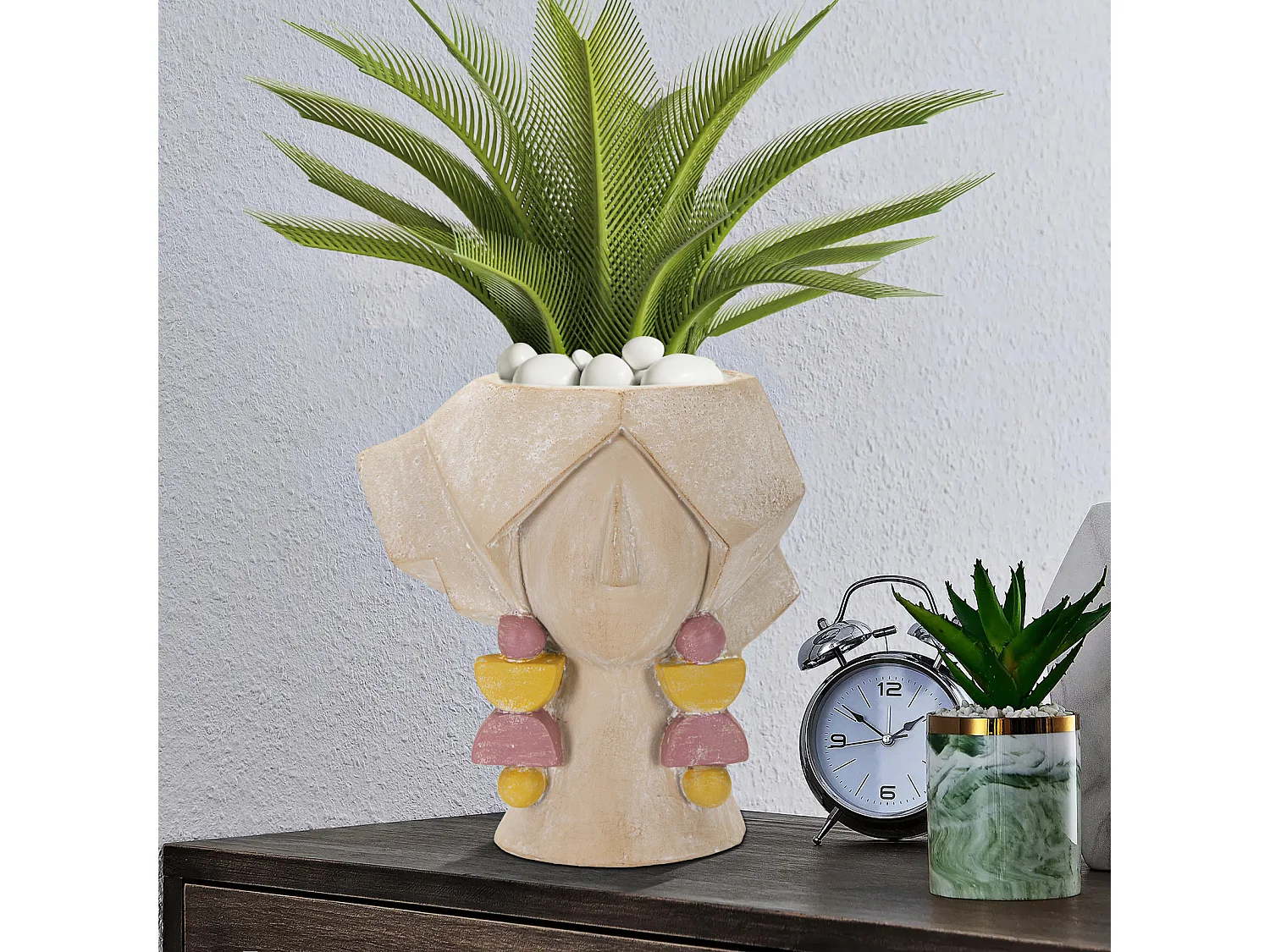 Vase tête de femme en résine beige 26x19x27 cm