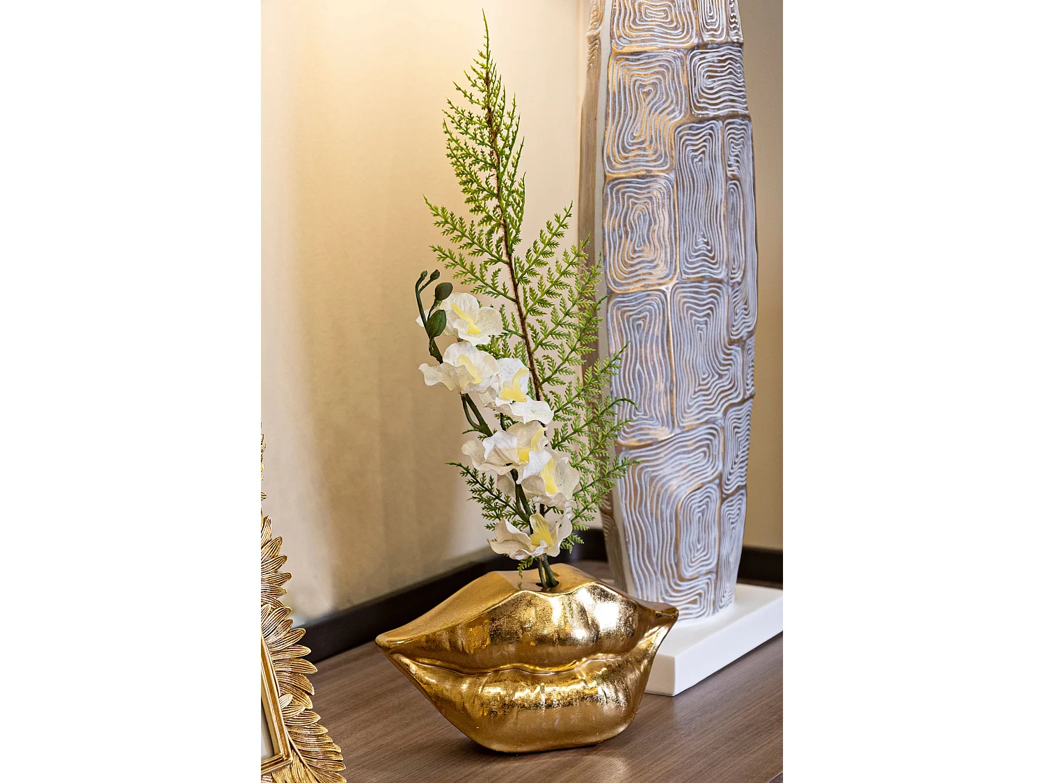 Vase Déco en Résine "Bouche" 23cm Or