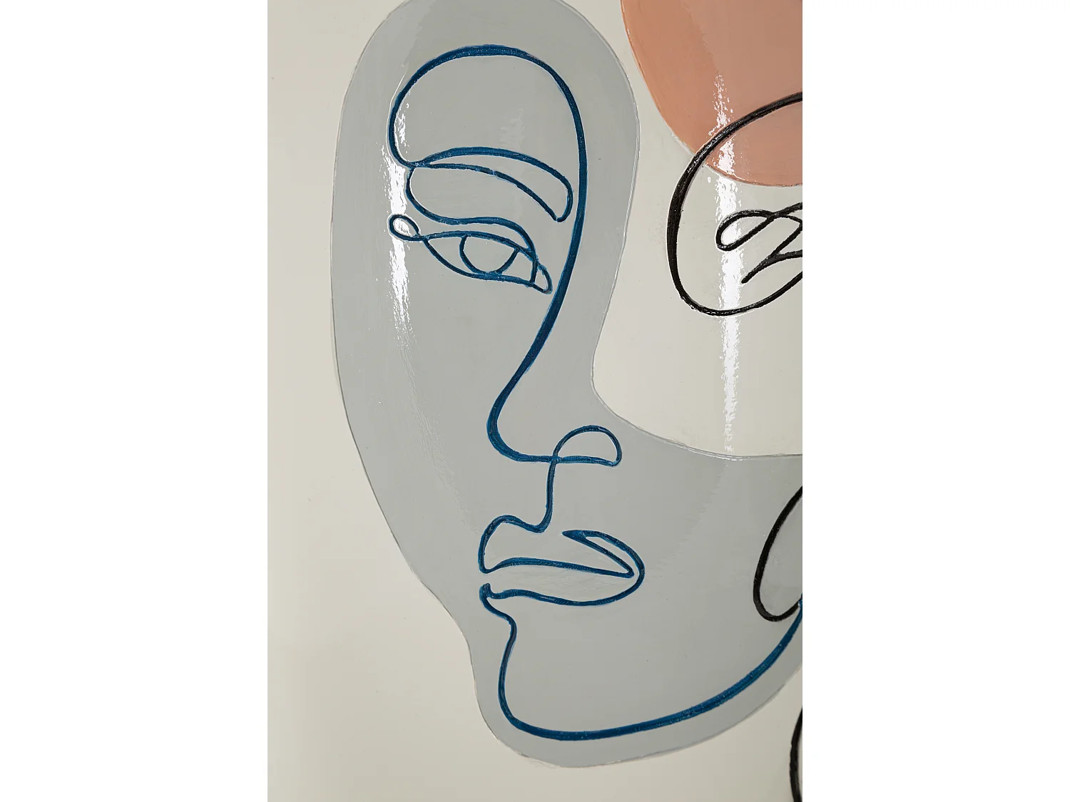 Vaso in resina bianco con volti dipinti Ø cm 20,5x38