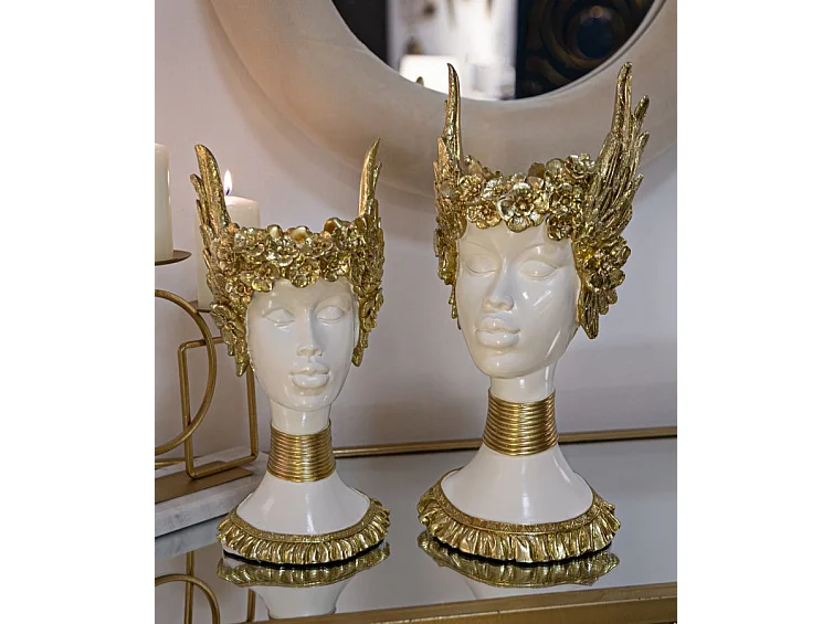 Busto di donna in resina dorata cm 17,5x17x38