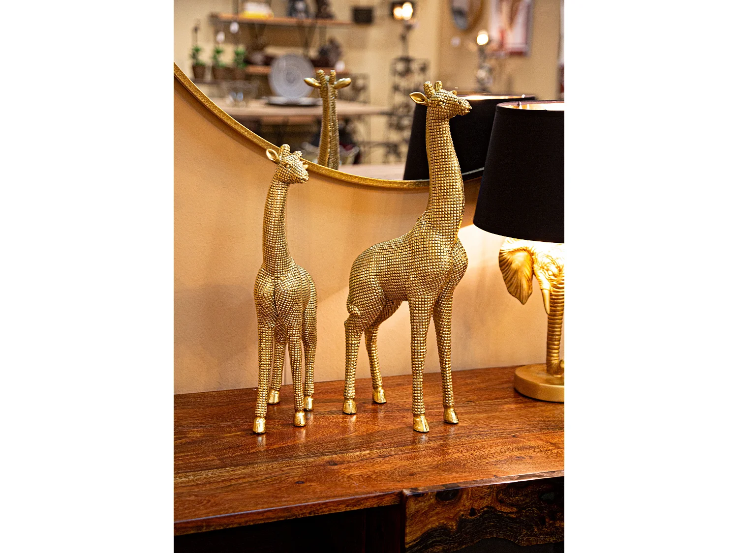 Statua di giraffa in resina dorata cm 19,8x8x40