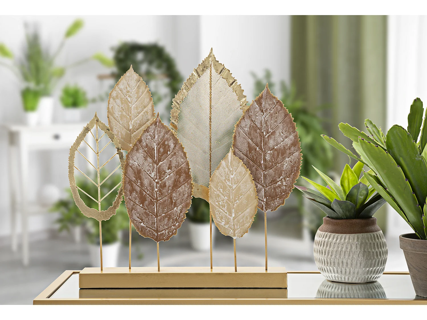 Scultura foglie in metallo multicolore con base cm 48,3x7,6x50