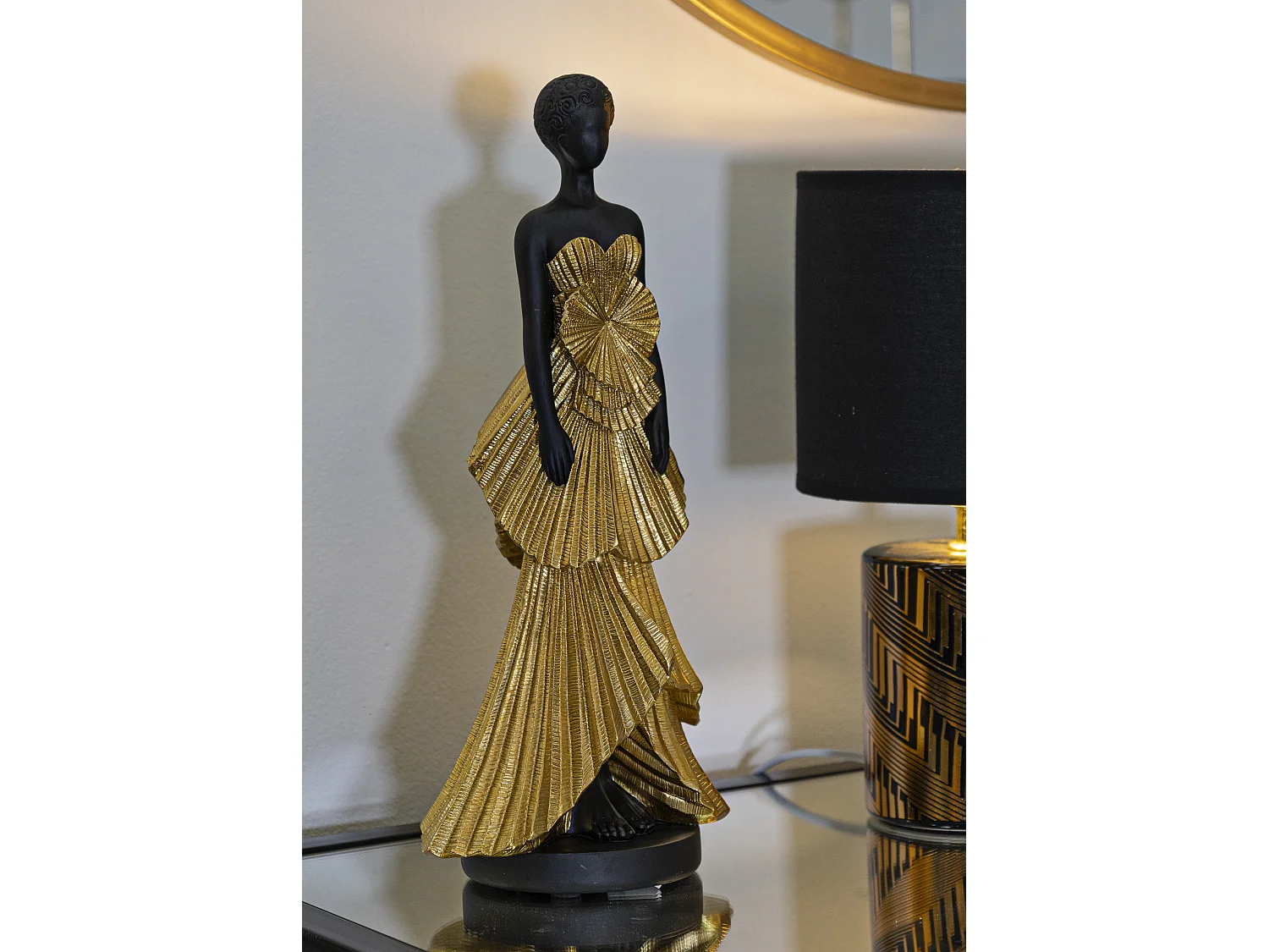 Statuette Déco Femme "Fashion" 33cm Or