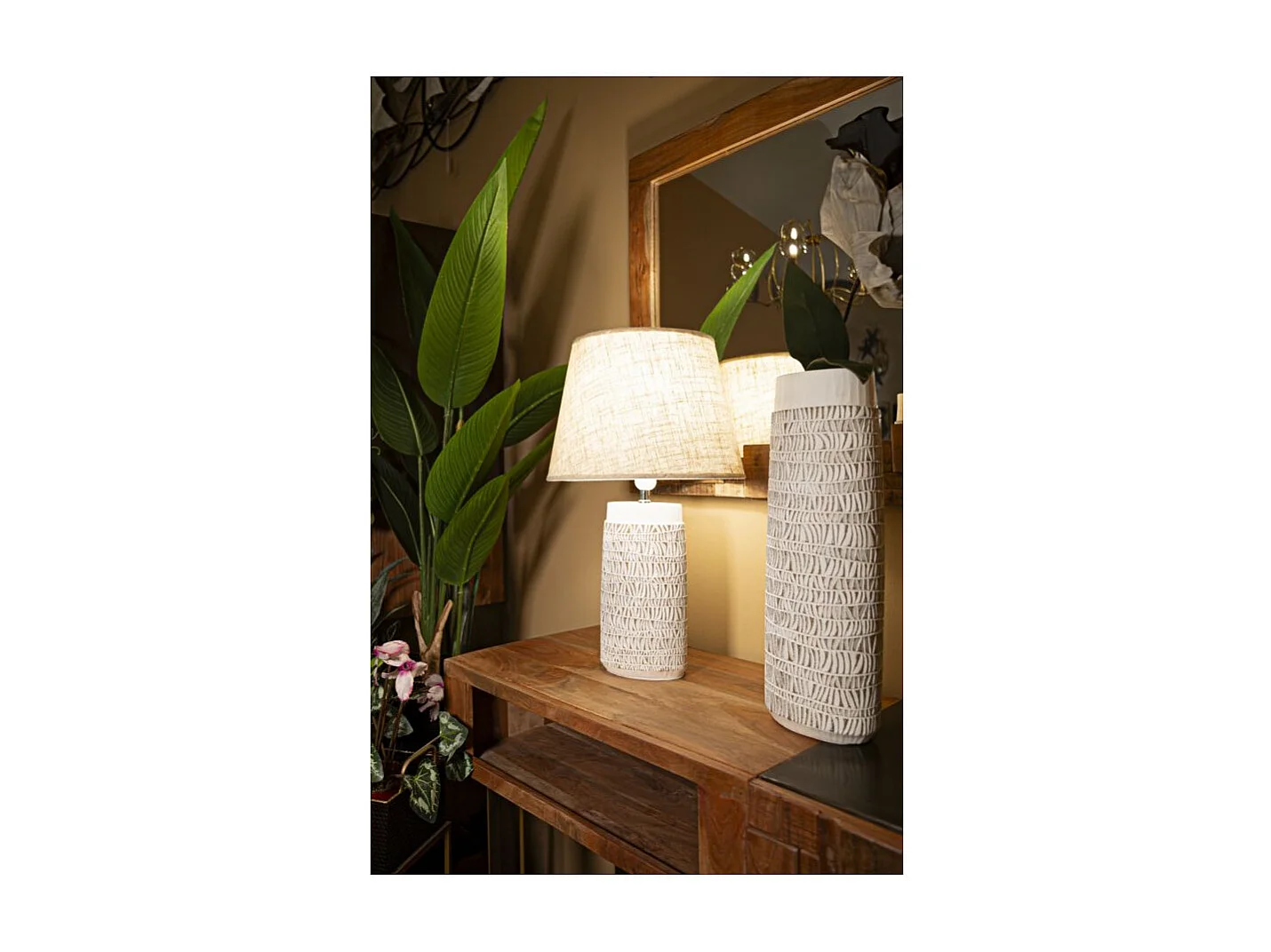 Lampe à Poser en Résine "Nairobi" 60cm Blanc & Naturel