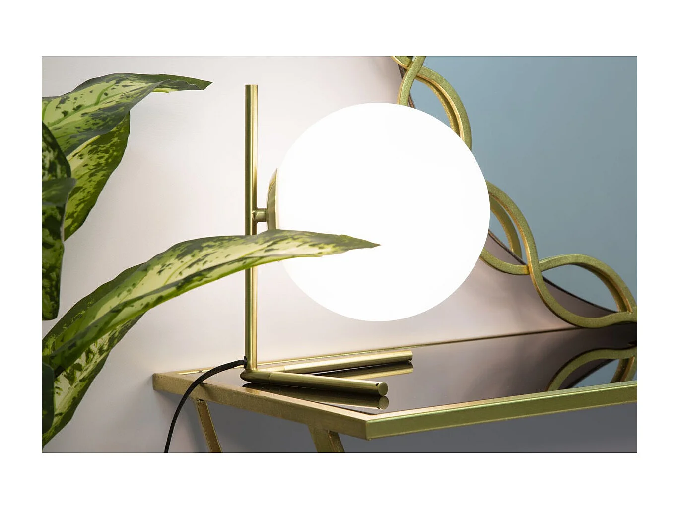 Lampe à Poser Sphère "Glamy" 27cm Blanc & Or