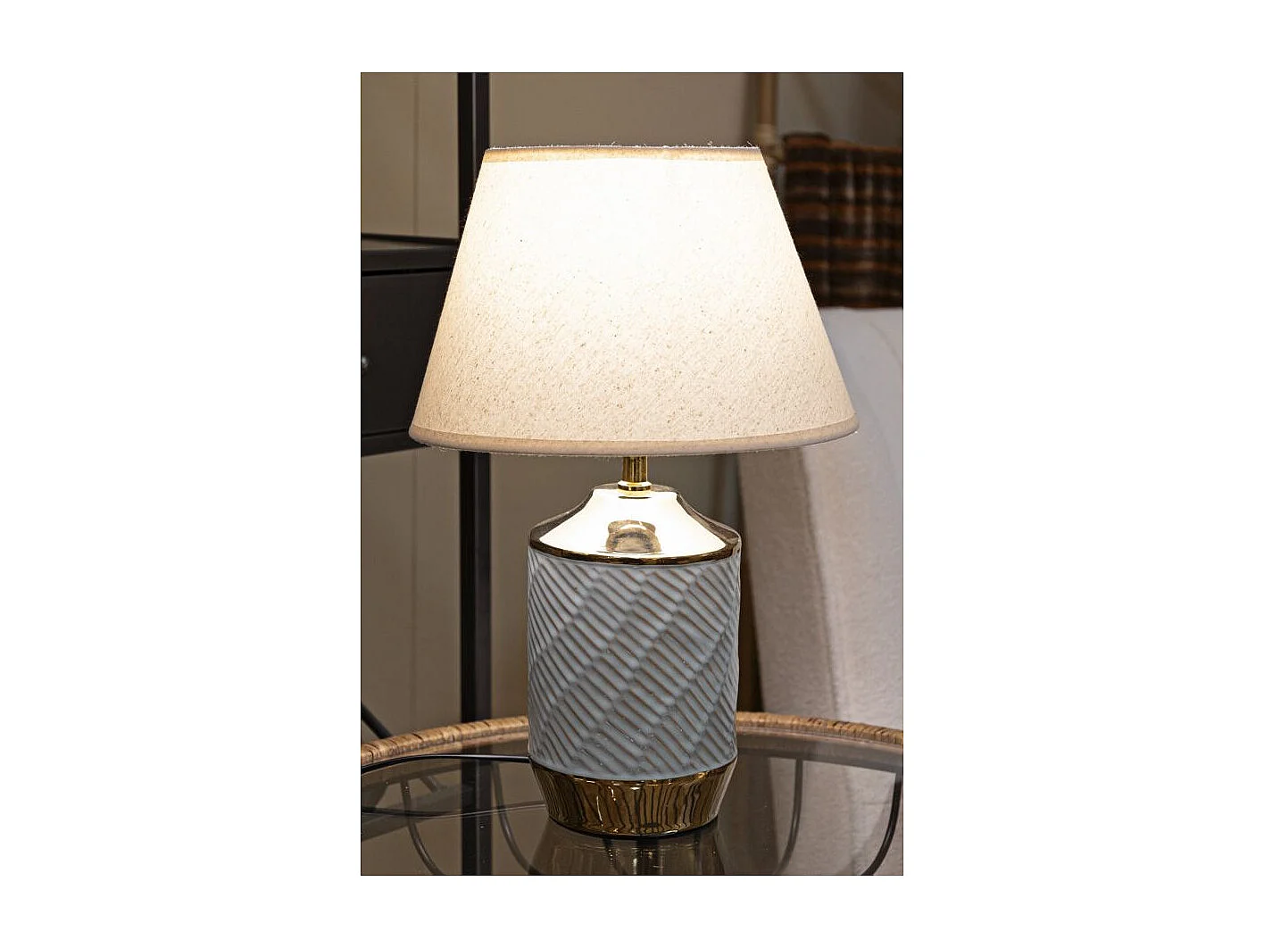 Lampada da tavolo in ceramica celeste e dorata Ø cm 30x47