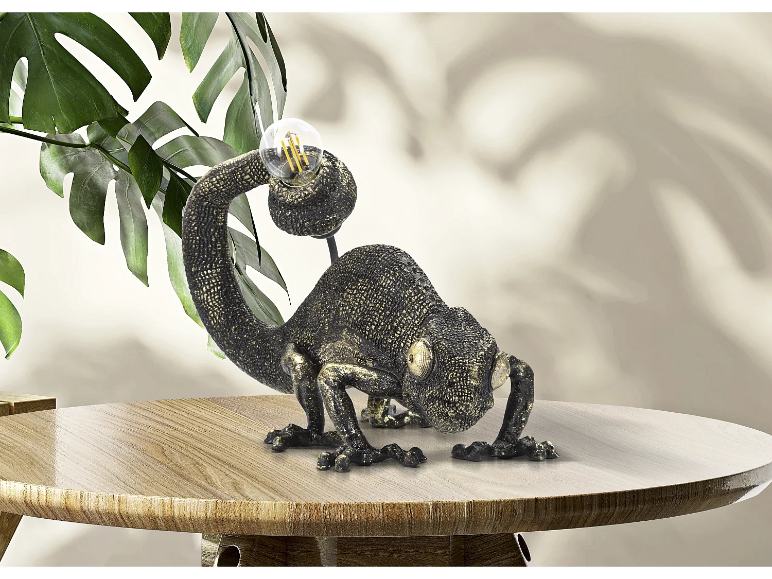 Lampe à Poser en Résine "Lézard" 37cm Noir & Or