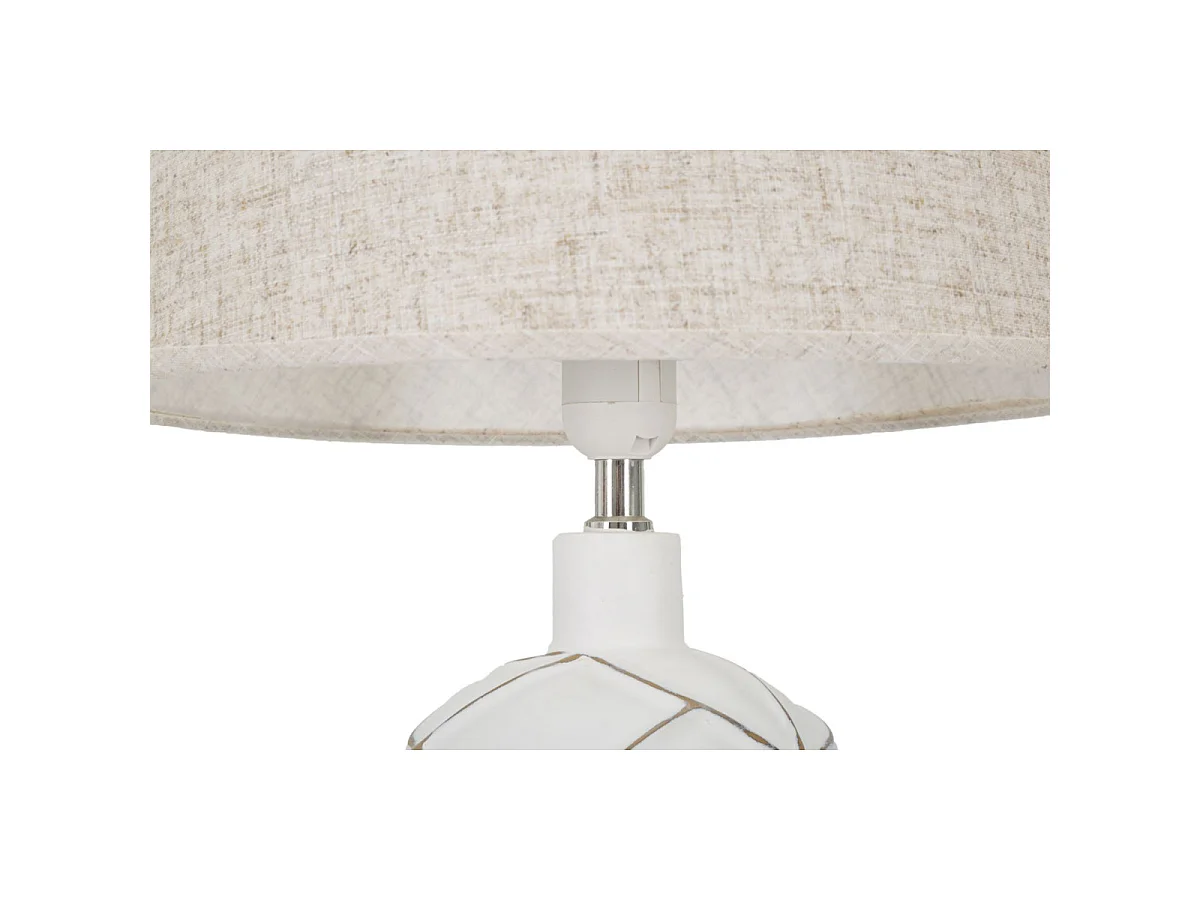 Witte hars tafellamp met beige lampenkap, Ø 35x60 cm