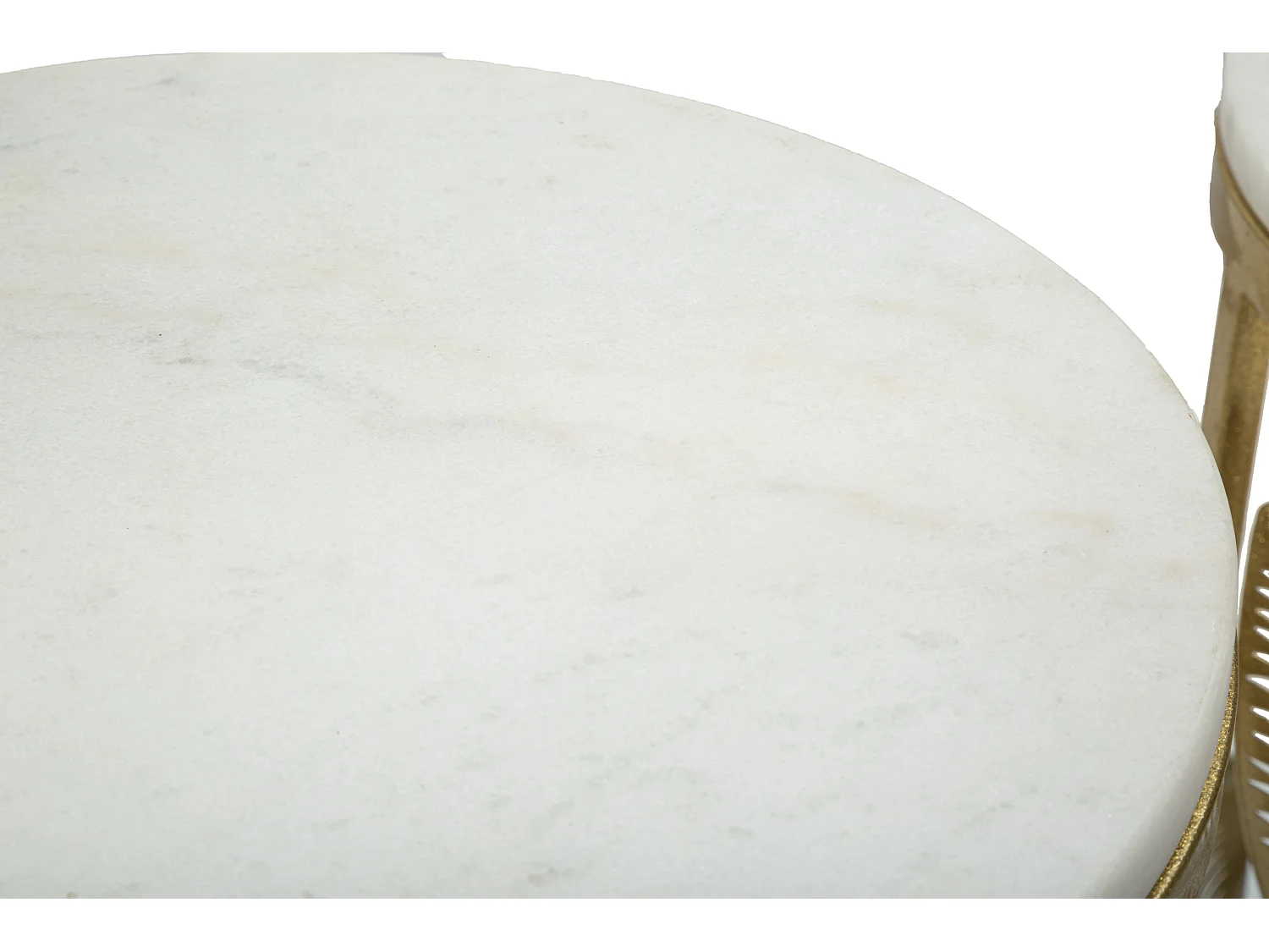 Set di 2 tavoli in metallo dorati con piano bianco cm 35x65,5-30x60,5