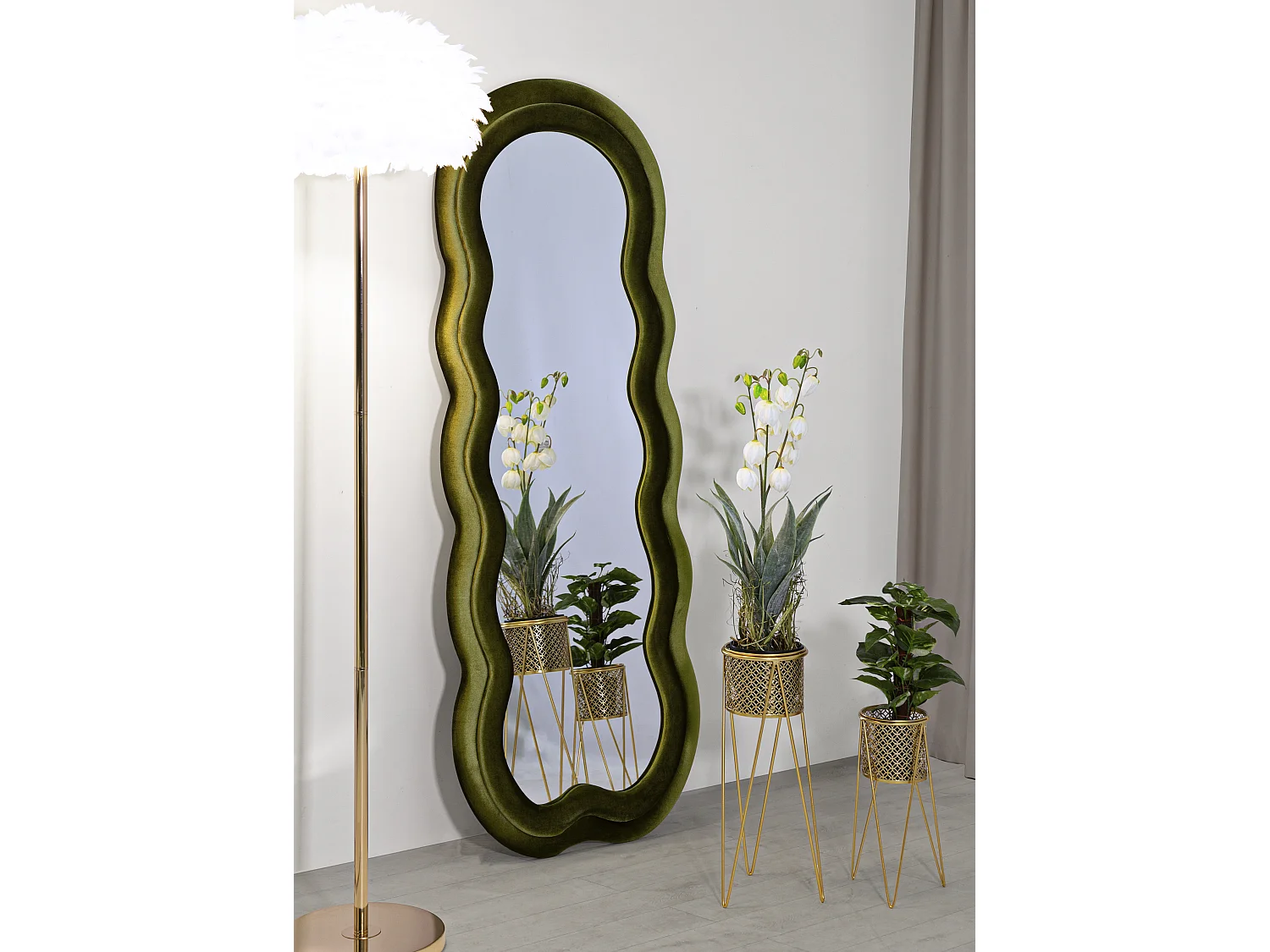 Espejo de pared o de pie diseño ondulado en terciopelo 60x160cm Miki - Verde oscuro