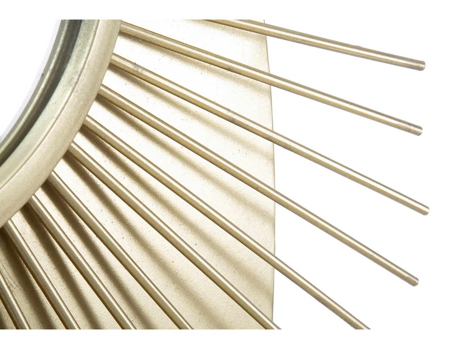 Specchio da parete ovale geometrico in metallo dorato cm 75x8x110,5