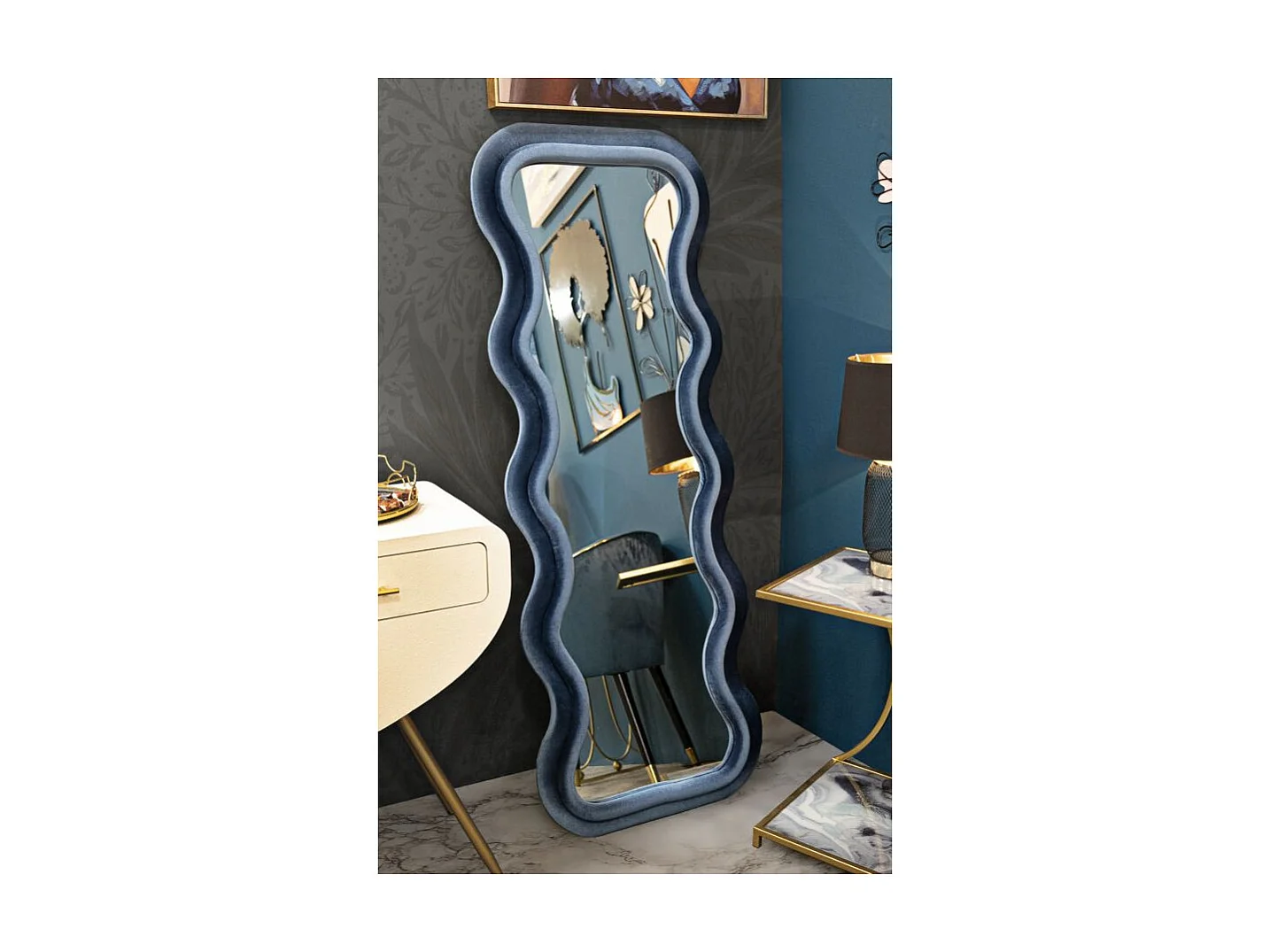 Emily Wand- oder Standspiegel mit wellenförmigem Design aus Samt 60x160 cm - Blau