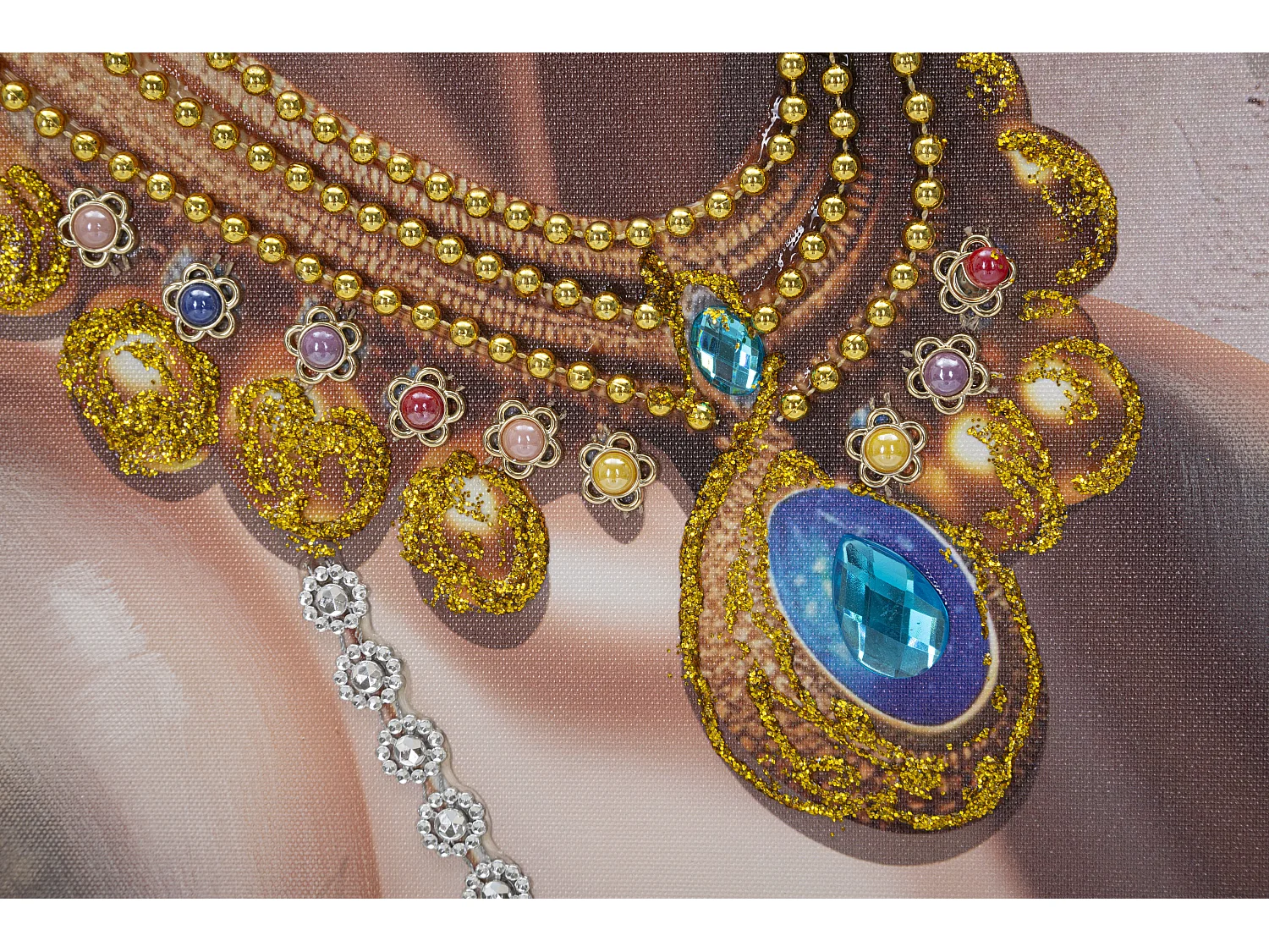 Dipinto su tela multicolore donna con applicazioni cm 80x3x120