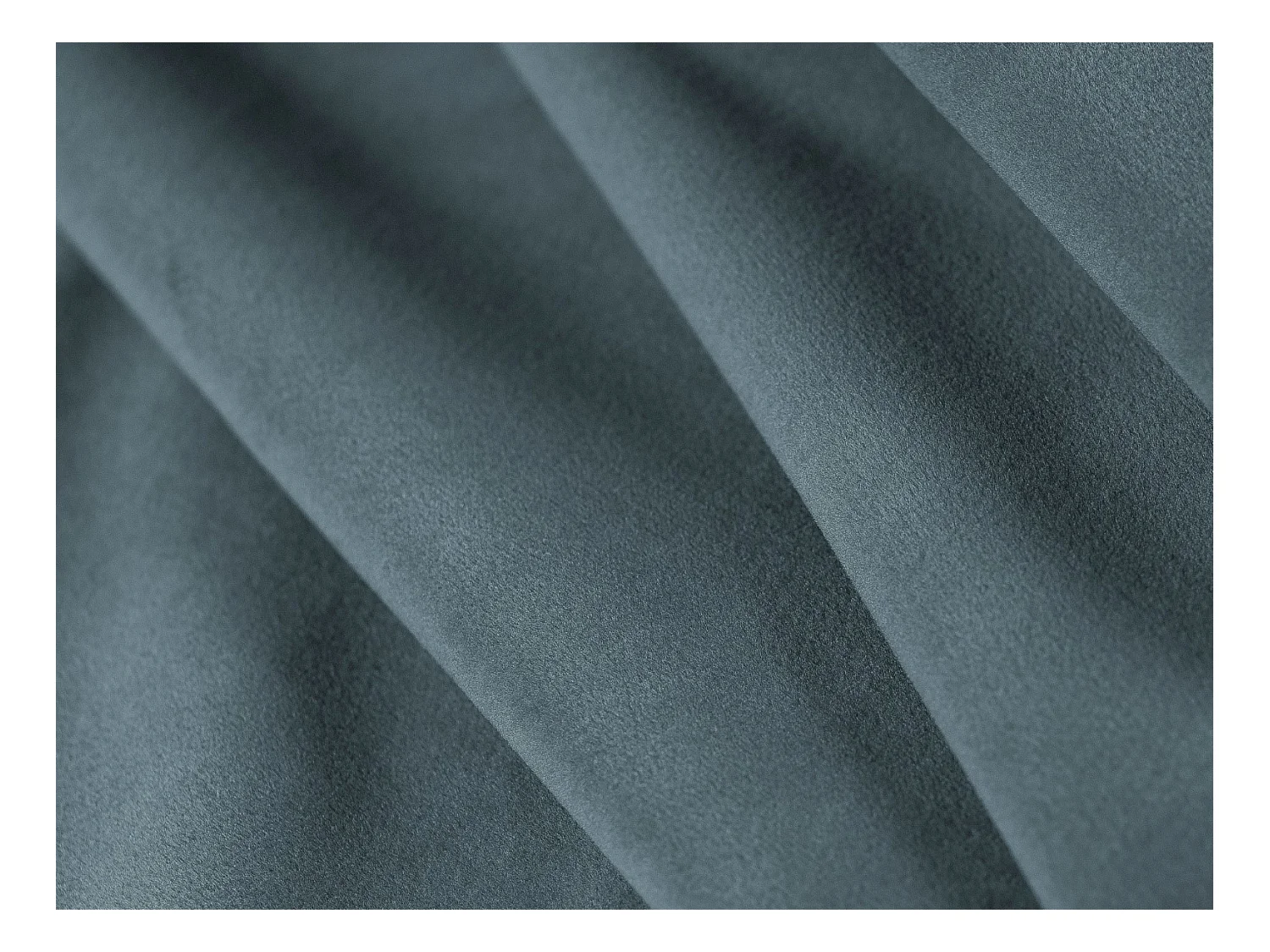 Cosmopolitan Design - Pouf "Mackay" aus Samt pastellblau - 100x69x40cm