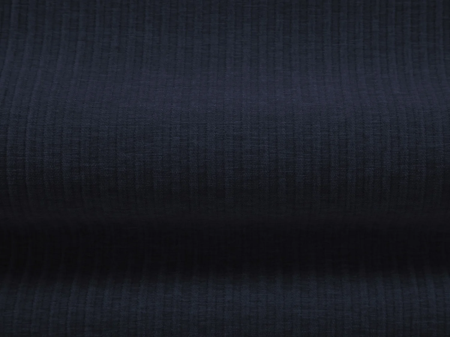 Cosmopolitan Design - Canapé "Arendal" 4 places en chenille avec un effet côtelé bleu roi - 244x102x70cm