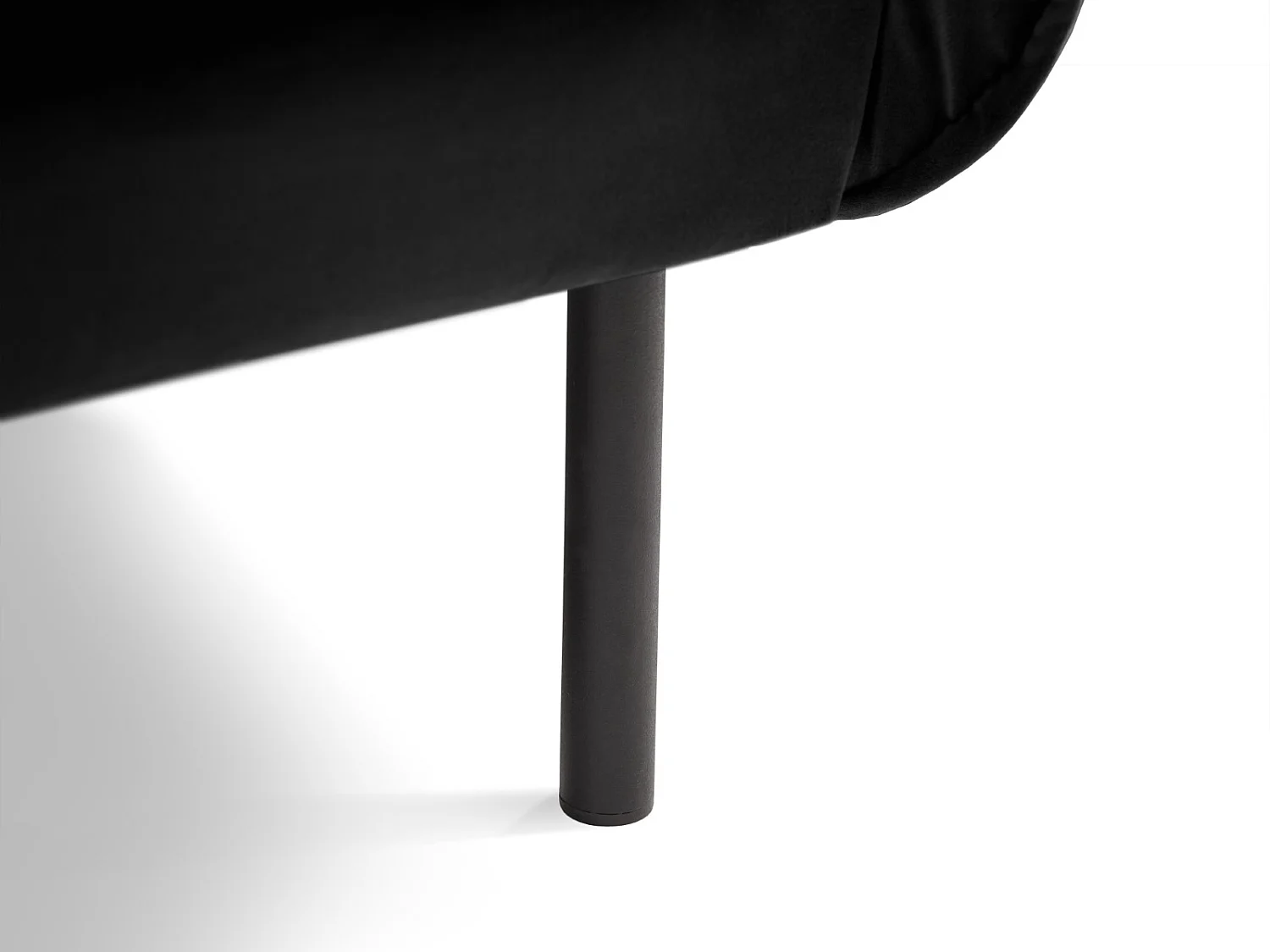 Cosmopolitan Design - Canapé "Vienna" 4 places en velours noir - 230x92x95cm