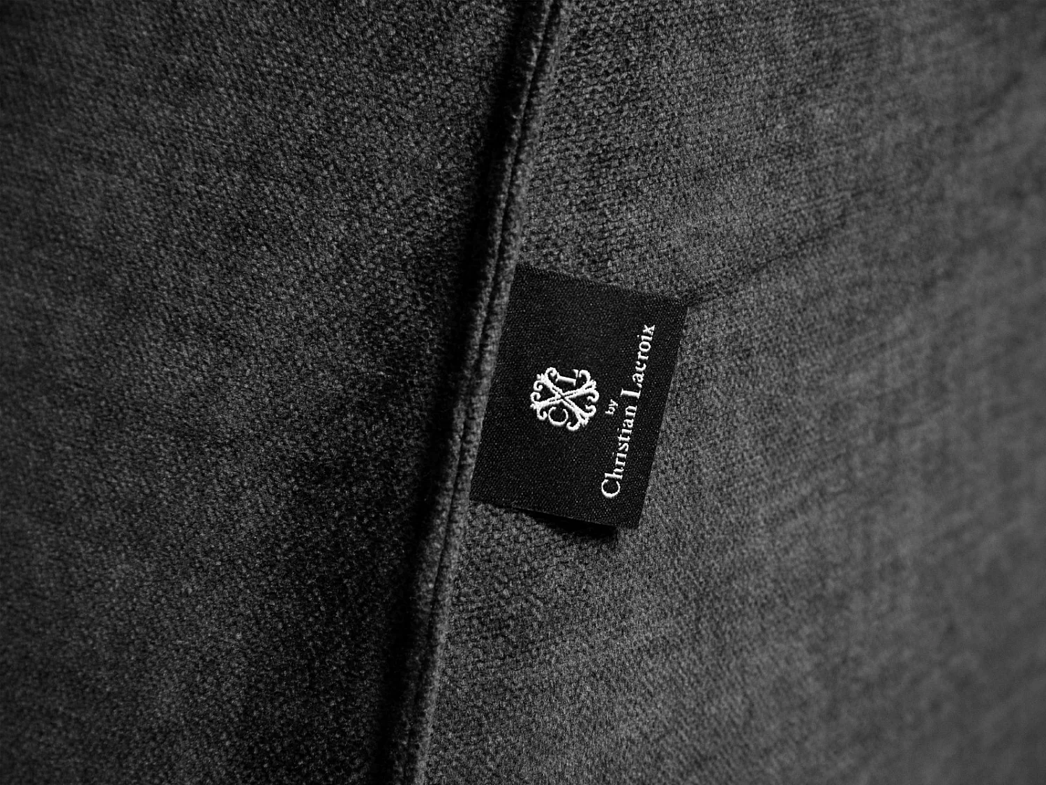 CXL by Christian Lacroix - Sofá de canto direito "Charles" 4 lugares em veludo cinza escuro - 273x180x69cm