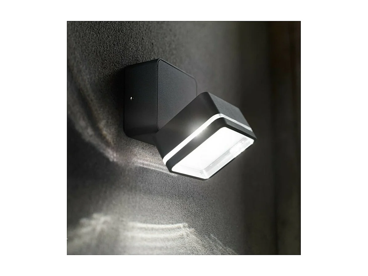 Ideal Lux OMEGA Foco Cuadrado Simple Negro IP54 4000K