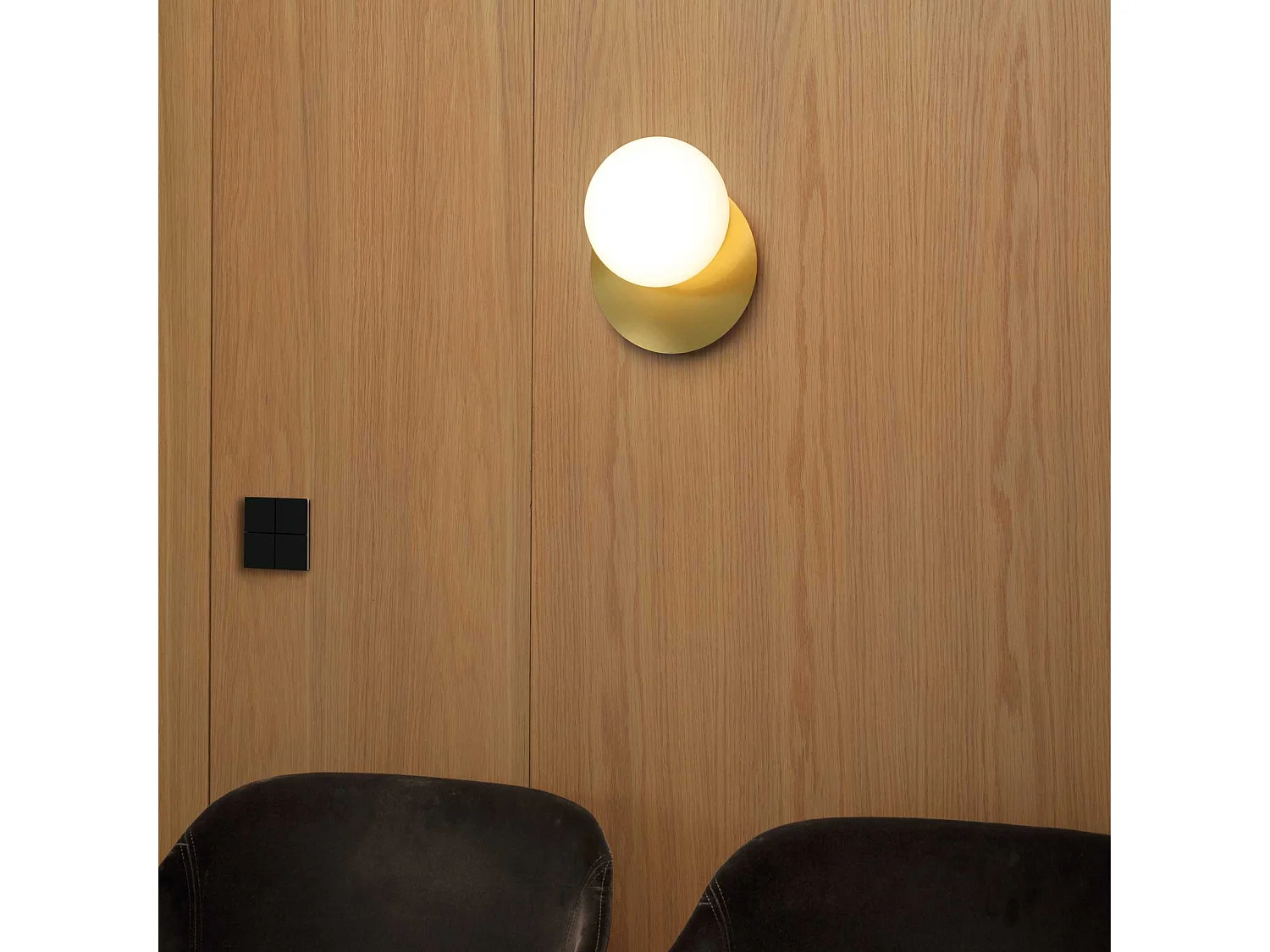 NINFEA AP1, Applique en Laiton, Lumière Idéale