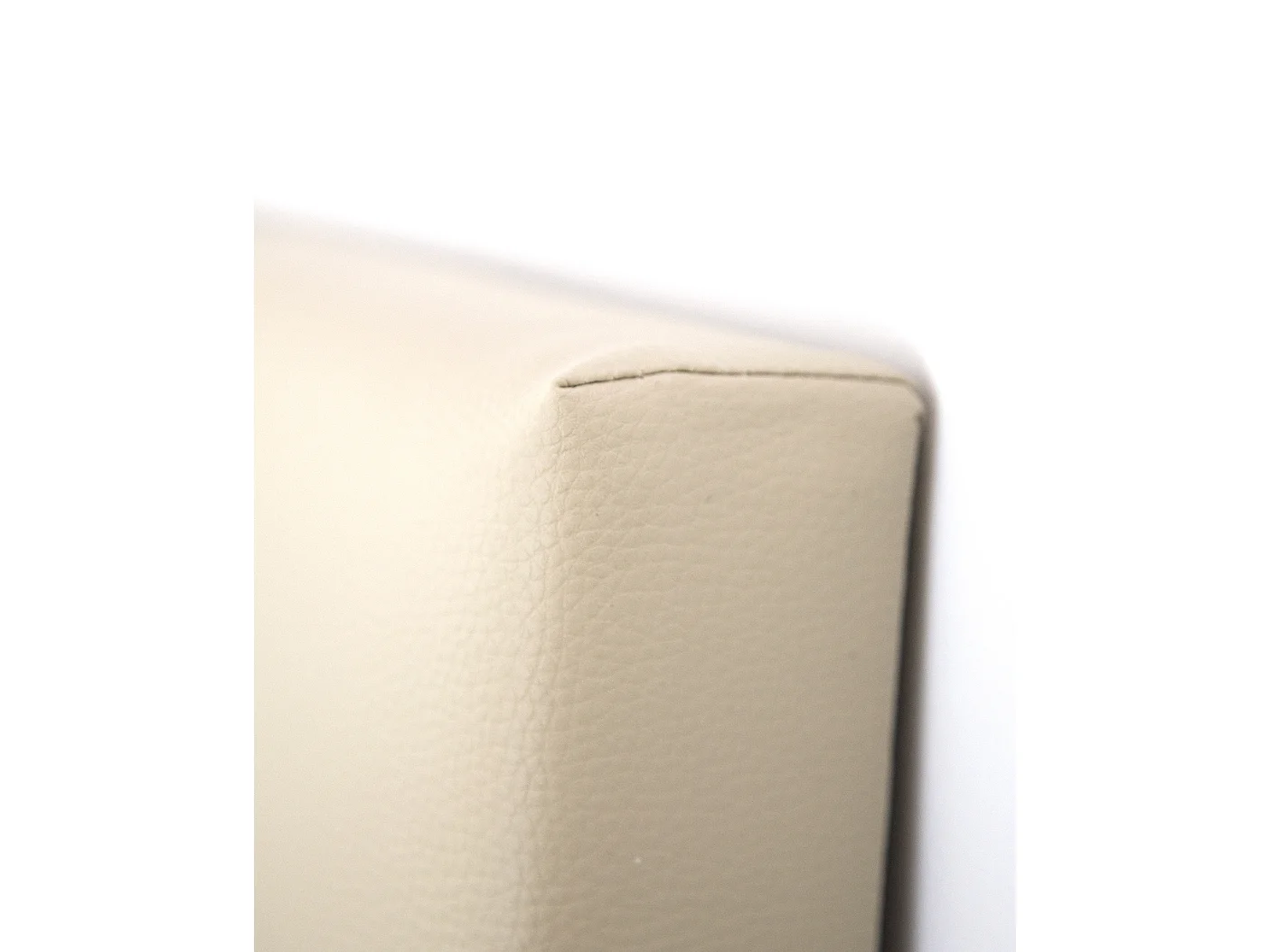 Cabecero de cama tapizado de polipiel con pliegues en color beige de 150x80cm - NIEMI - DECOWOOD