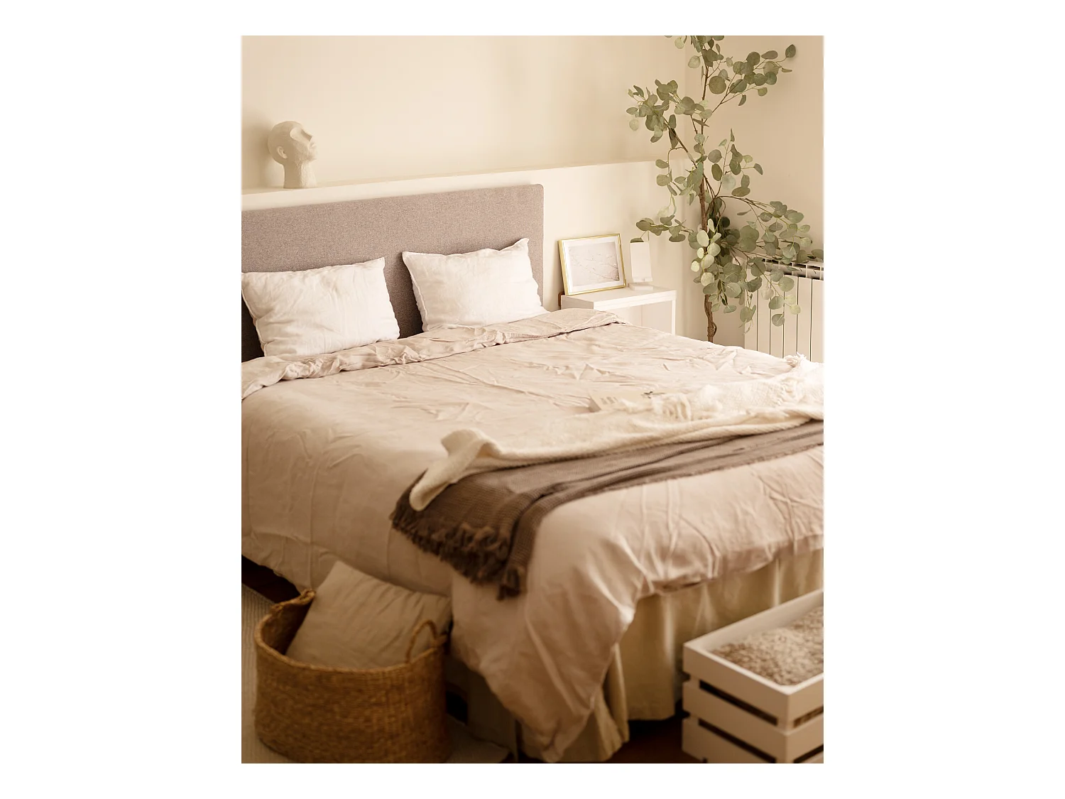 Cabecero tapizado de poliéster liso en color lavanda 200x60cm - HOOLA - DECOWOOD