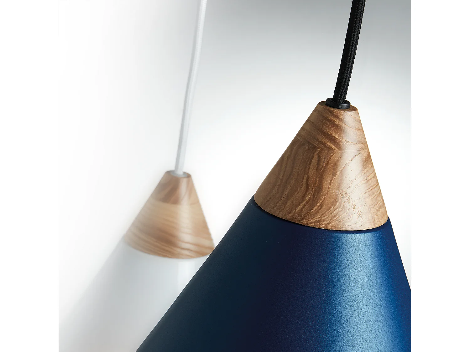 Lampada da soffitto moderna Oda-h.150cm x d.ø25,5 cm-e27 60w-acciaio, legno-nero-ip20