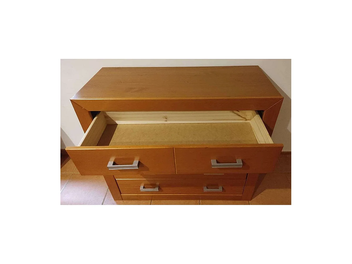 Cómoda dormitorio juvenil o matrimonio 4 Cajones madera maciza 80 cm(alto)95 cm(ancho)40