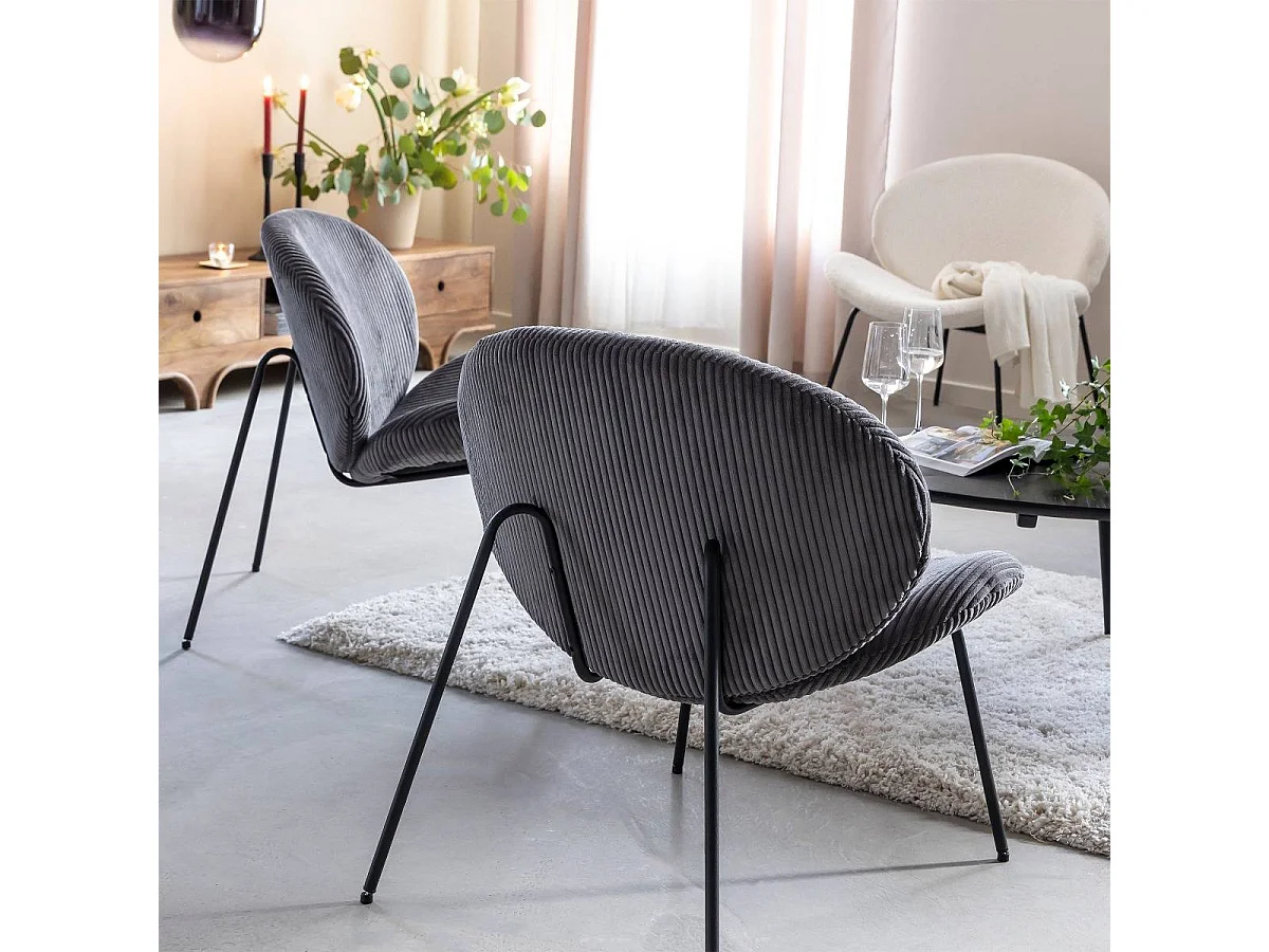 Fauteuil en velours gris Dorian