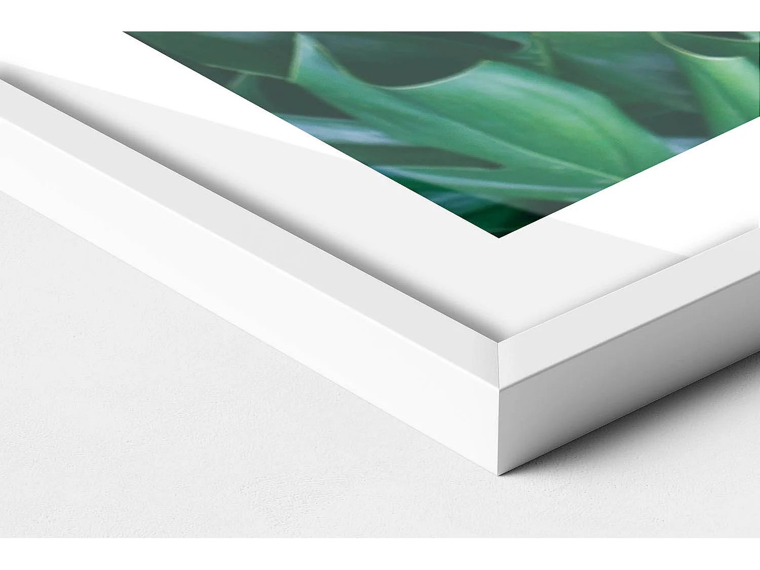 Dekoratives Gemälde mit weißem Rahmen, Tropische Natur – Monstera-Blätter 100 x 70 cm – Perfekt für das Wohn- oder Schlafzimmer