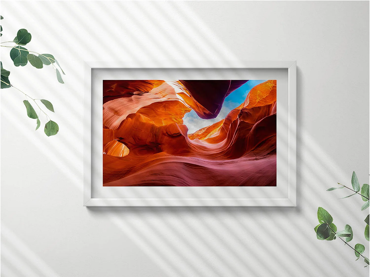 Tableau décoratif avec cadre blanc, Paysage rocheux du canyon 60 x 40 cm– Parfait pour le salon ou la chambre