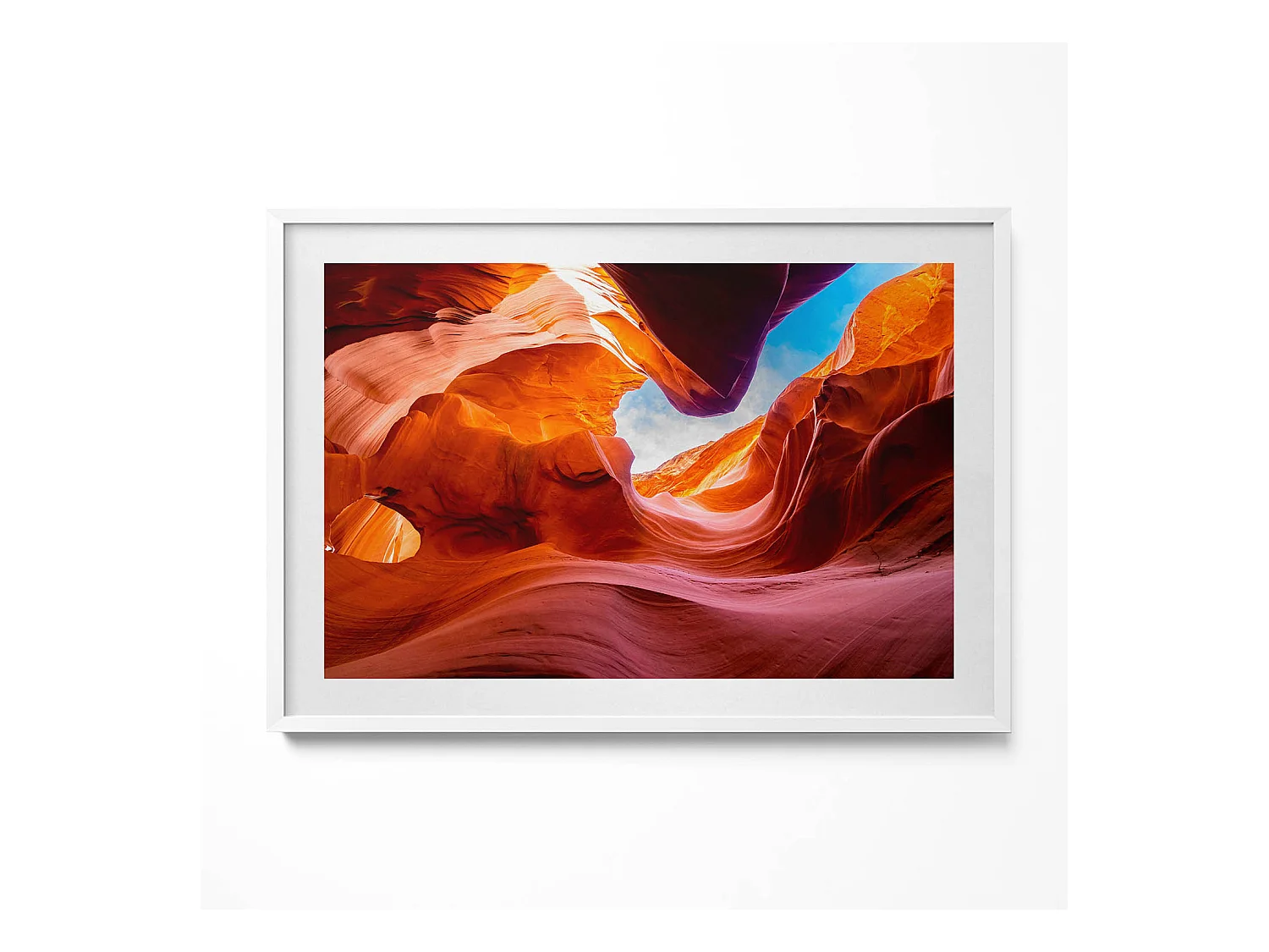 Tableau décoratif avec cadre blanc, Paysage rocheux du canyon 100 x 70 cm– Parfait pour le salon ou la chambre