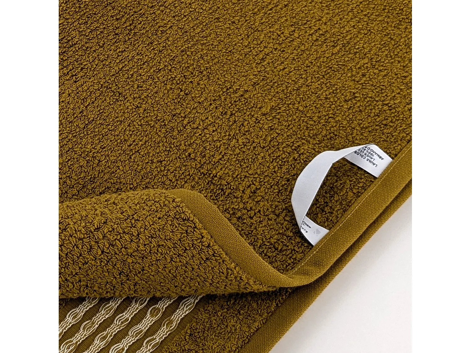 Lot de 2 serviettes invité 33x50 cm pur coton INTENSE à bordures blanches ocre