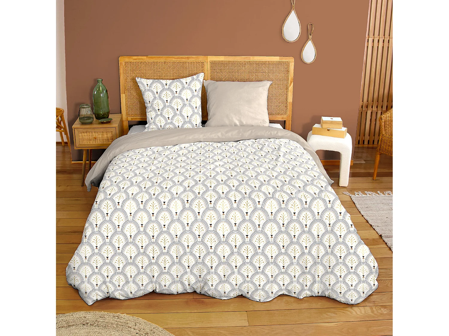 Parure de lit 240x220 cm en coton WAG motif géométrique blanc et bleu 3 pièces