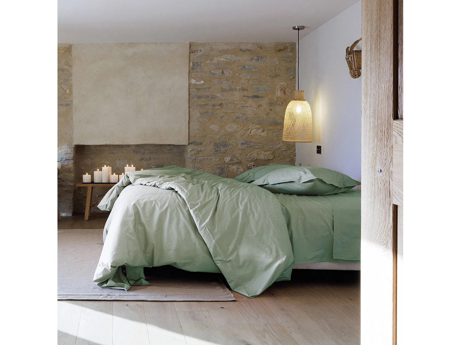 Parure de lit 280x240 cm et taie 50x70 cm percale MANOIR vert Lichen