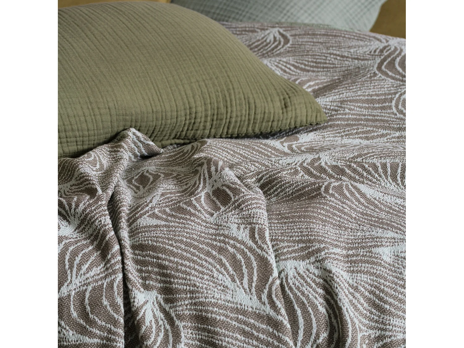 Couvre lit collection EMI pur coton 500 g/m² 180x240 cm gris sésame