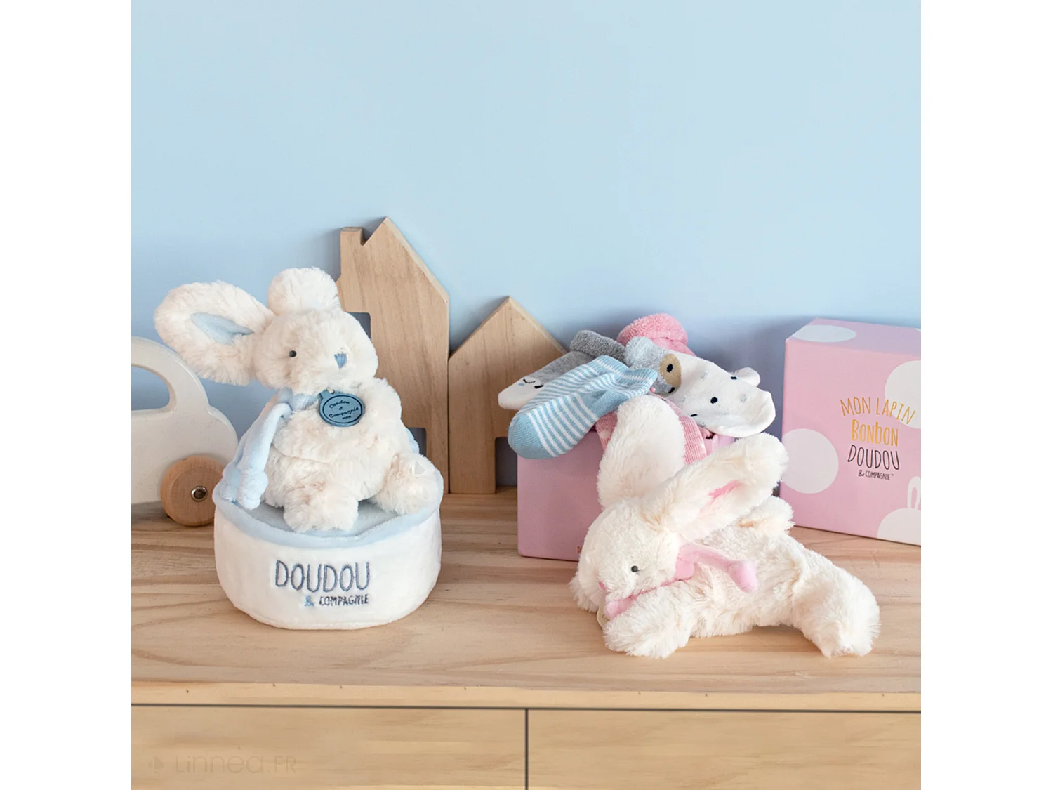 Doudou lapin 16 cm polyester collection LAPIN BONBON blanc/rose