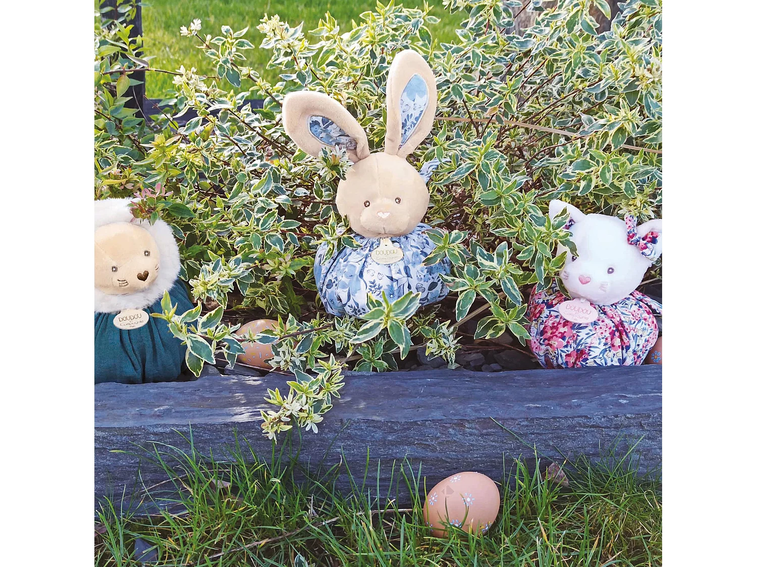 Doudou boule 25 cm polyester collection LES PETITS FUTÉS lapin bleu