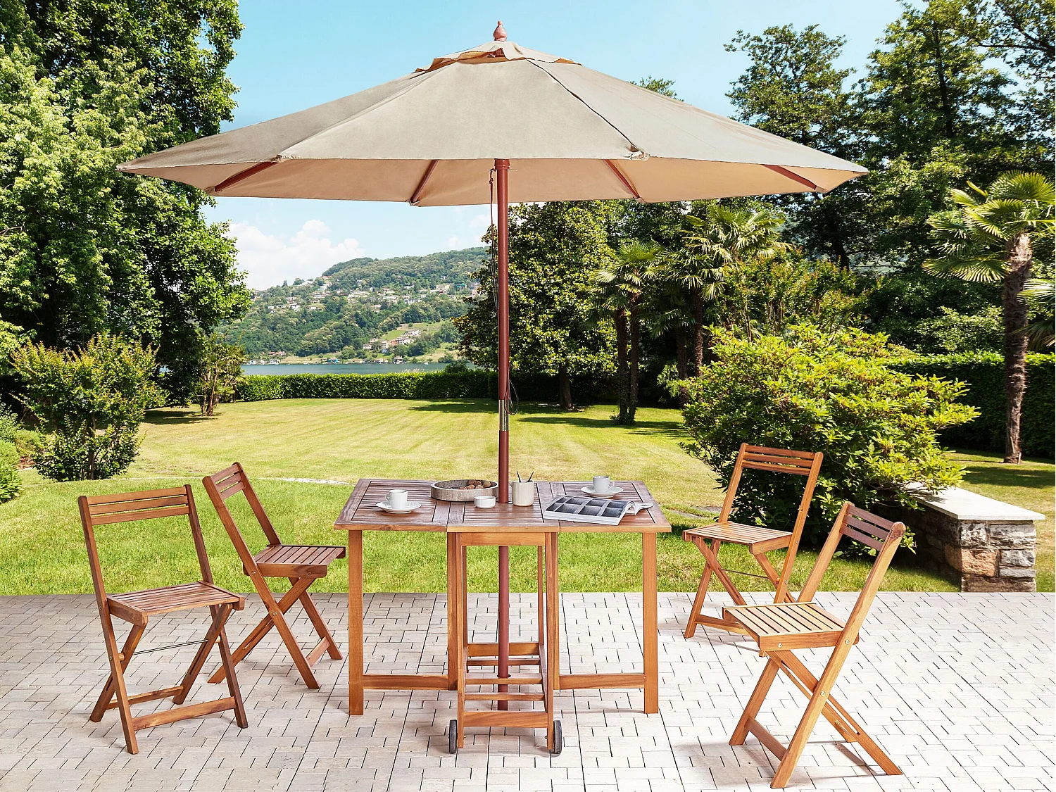 Salle à manger de jardin 4 places FRASSINE avec parasol (12 options) Acacia Naturel