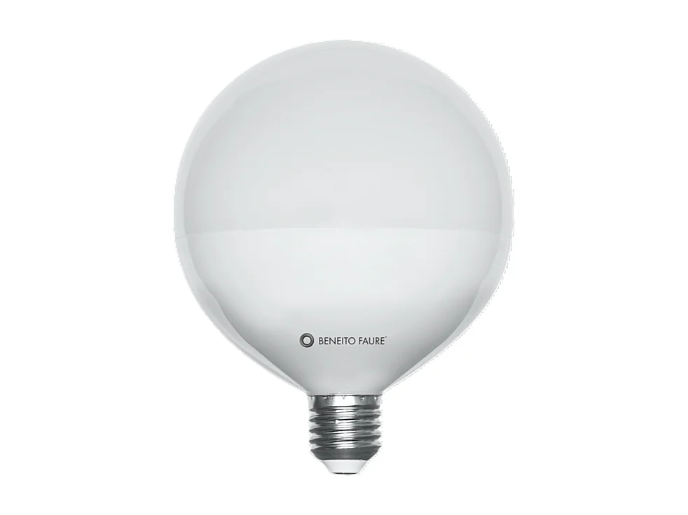 Lâmpada LED globo de 22W e 2600 lúmens 4000K