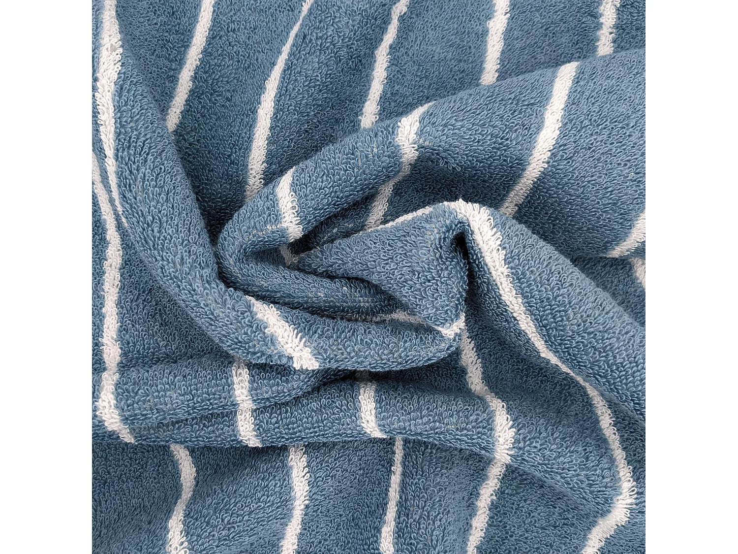 Drap de douche coton 70x140cm PURE LIGHT à rayures bleu