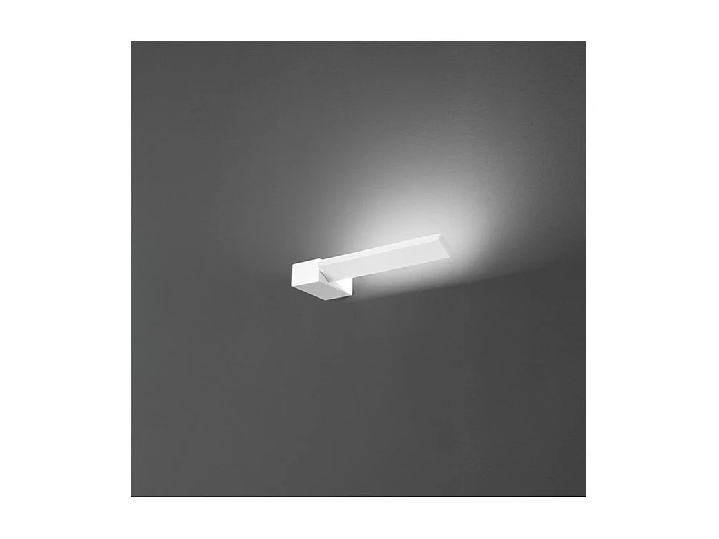 Applique murale Led inclinable orientable blanche ELLE 14W Perenz