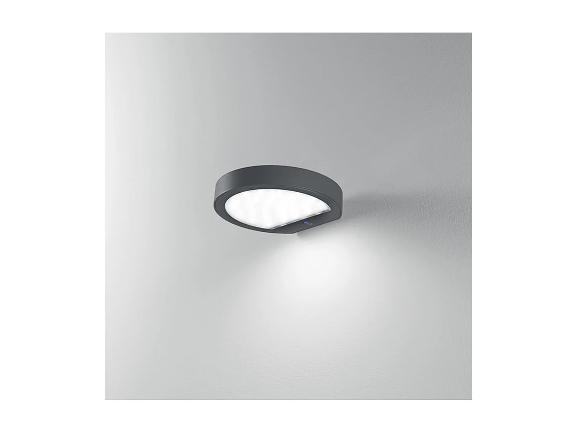 Lampa ścienna SOLAR z panelem solarnym i czujnikiem zmierzchu - grafit 3000k