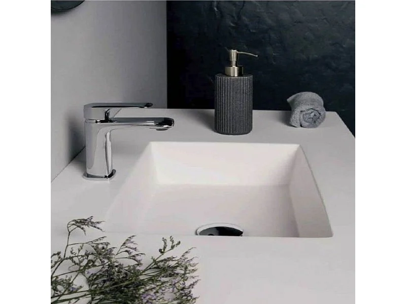 Encimera Inca + 1 Lavabo + Faldón Solid Surface - Con un agujero