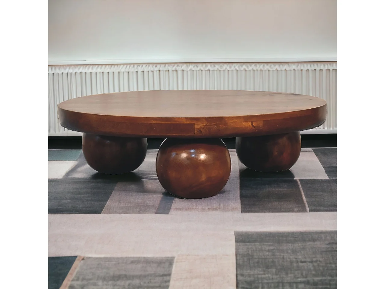 Table Chestnut Central Ball