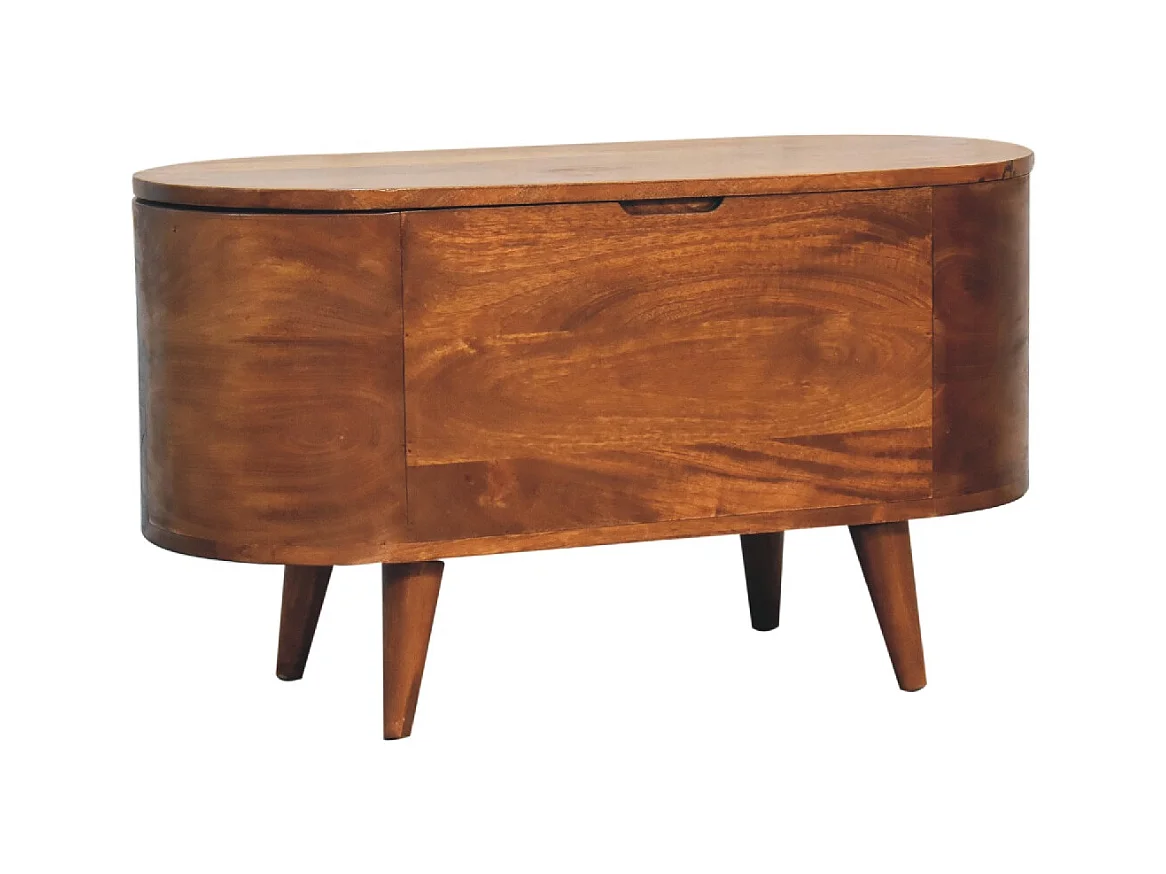 Skrzynia na koce z zaokrągloną pokrywą z orzecha