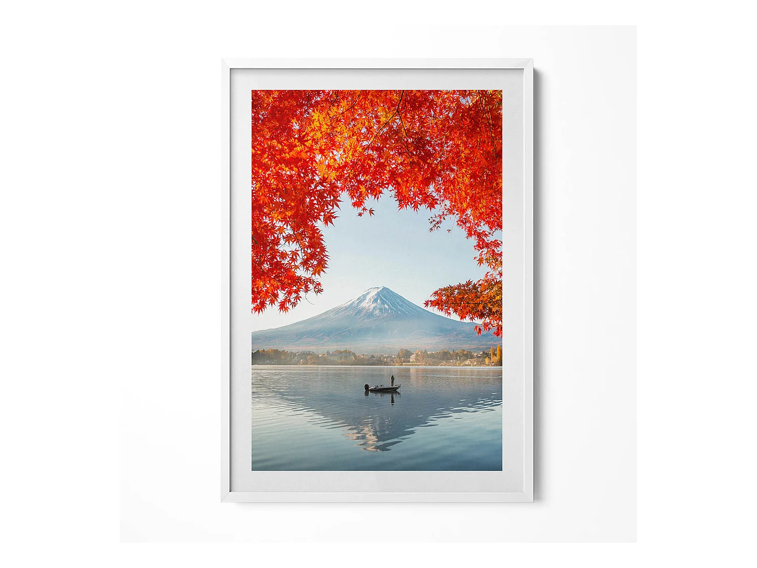 Tableau décoratif avec cadre blanc, Paysage du Mont Fuji sous l'arbre rouge 70 x 100 cm– Parfait pour le salon ou la chambre