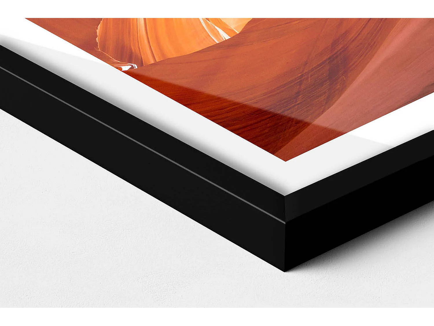 Dekoratives Gemälde mit schwarzem Rahmen, Felsige Landschaft des Canyons 60 x 40 cm – Perfekt für das Wohn- oder Schlafzimmer