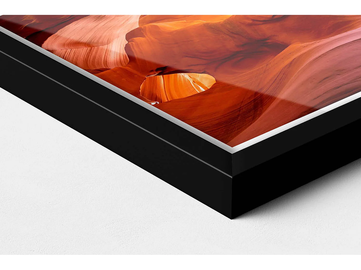 Dekoratives Gemälde mit schwarzem Rahmen, Rocky-Canyon-Landschaft 30 x 20 cm – Perfekt für das Wohn- oder Schlafzimmer