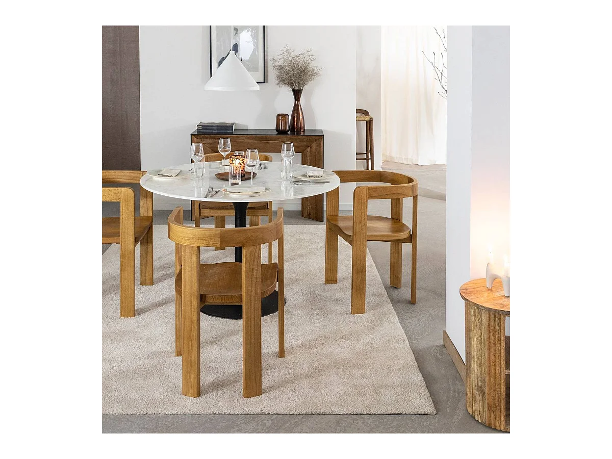 Juego de 2 sillas de madera de mindy Suzie con reposabrazos