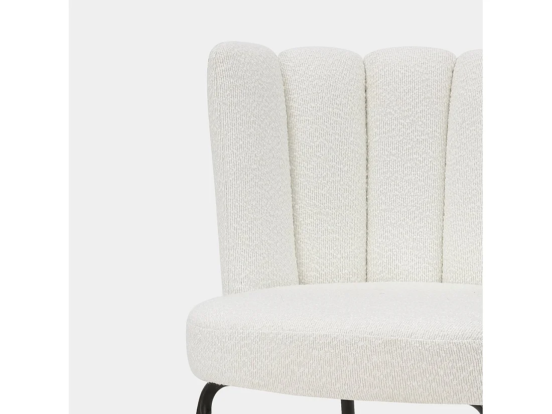 Chaise de salle à manger en bouclé blanc 61x78 cm-Enis